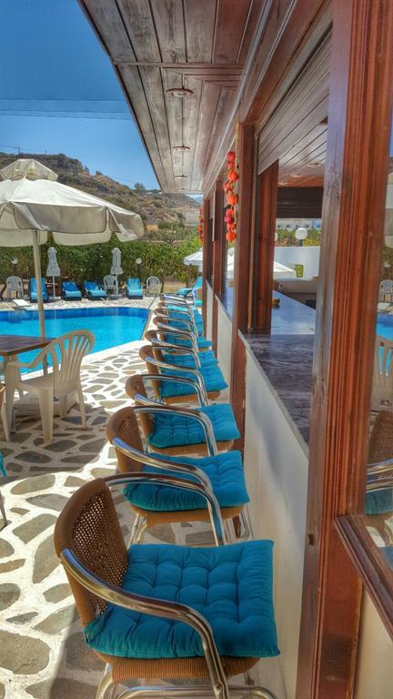 Blue Bay Hotel Karpathos Esterno foto